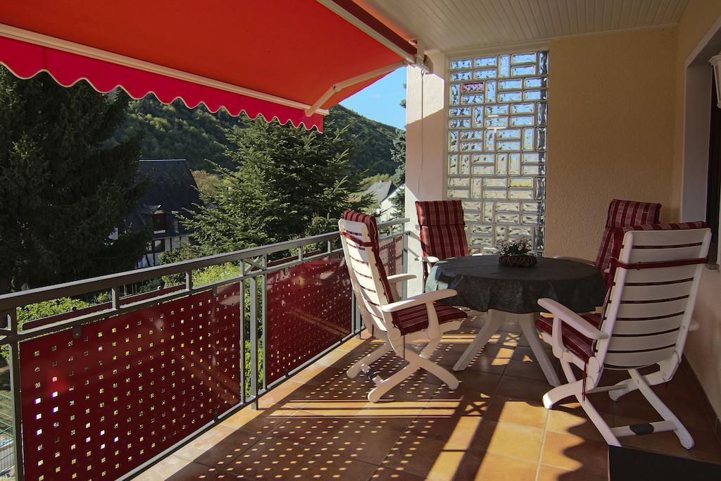 Ferienwohnung Burgblick Bullay Kültér fotó